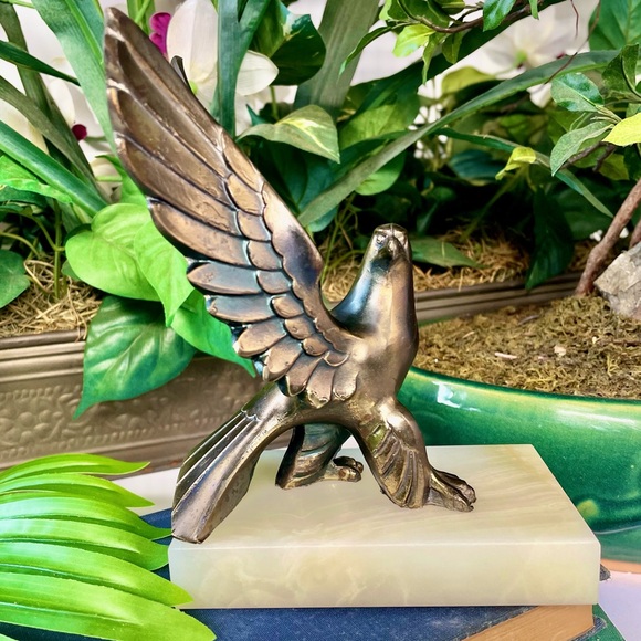 Bronze Eagle Taking Off Gilded Eagle Mounted On Onyx - Picture 5 of 12